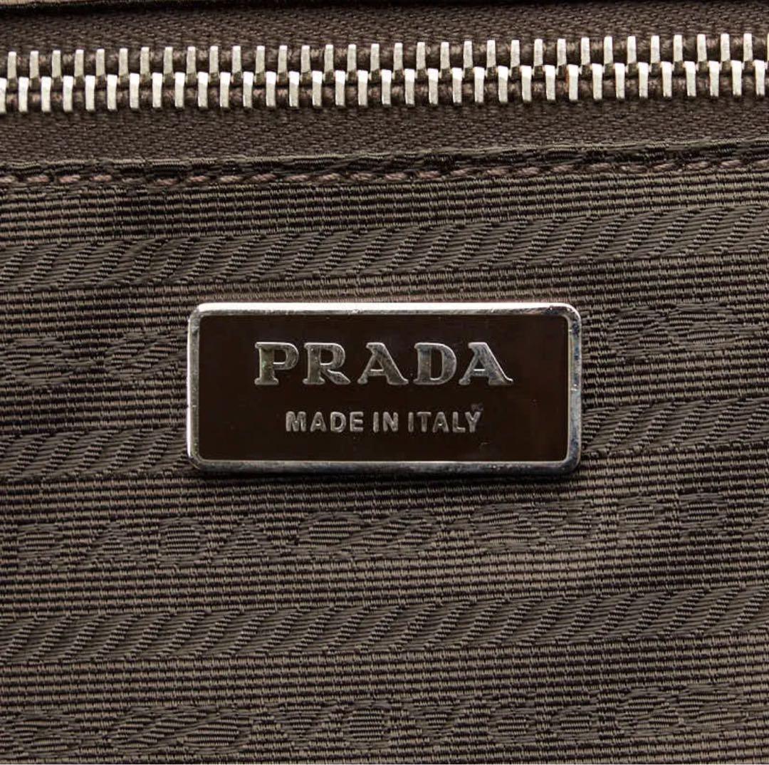 プラダPRADA 三角ロゴ　サフィアーノ　キャリーケース　ブラウン