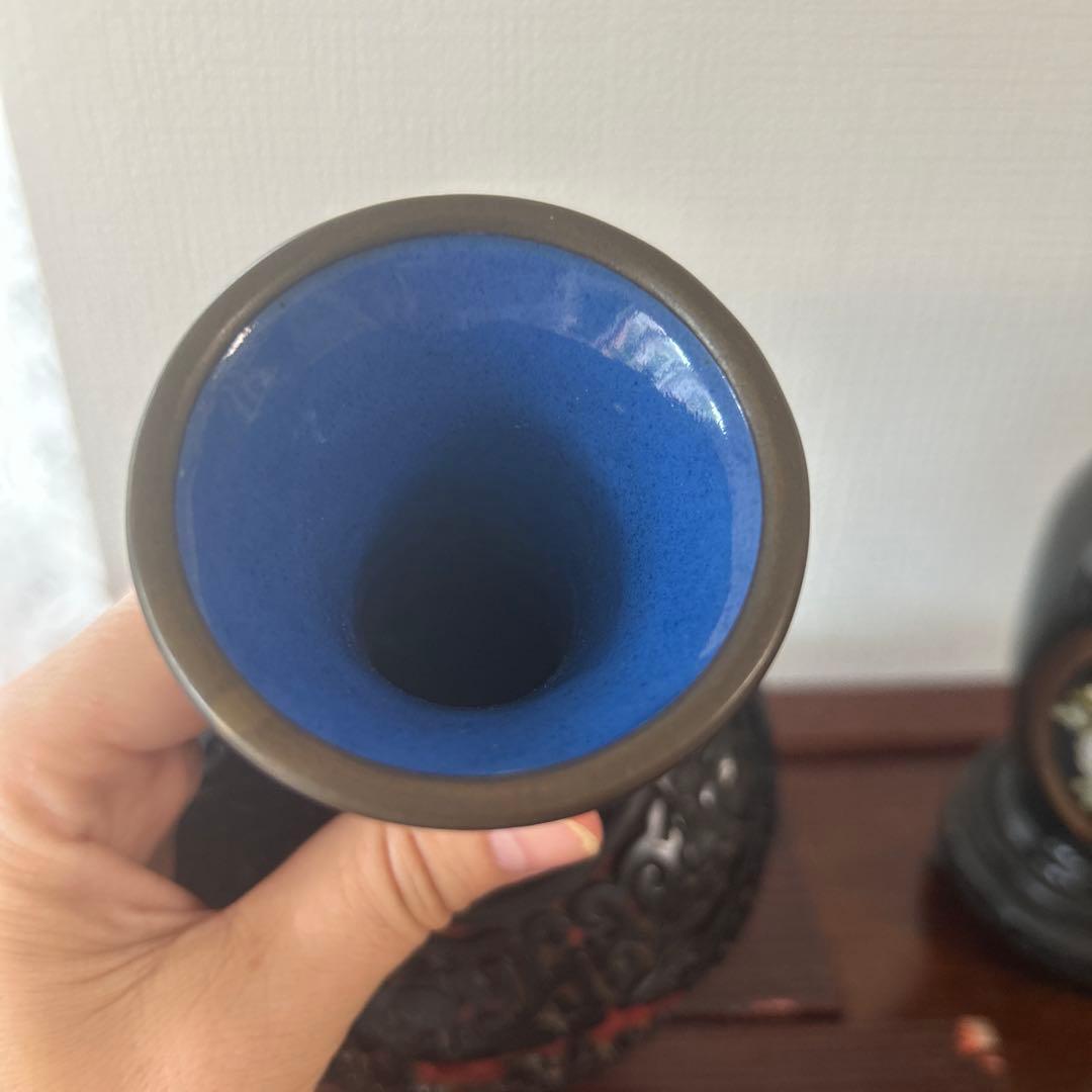 中国古美術 古玩 花瓶 黒堆朱 木製円台付 堆朱