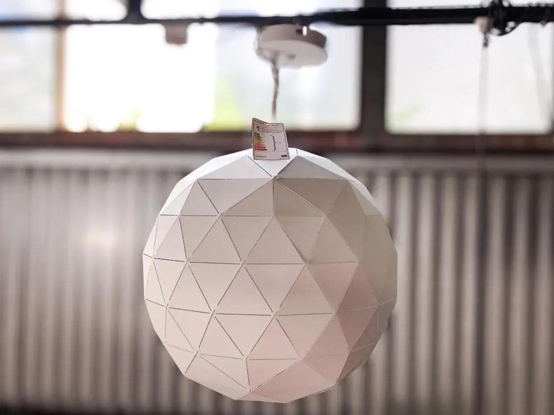 【廃番】KARE / カレ｜ペンダントライト｜トライアングルホワイト 40cm