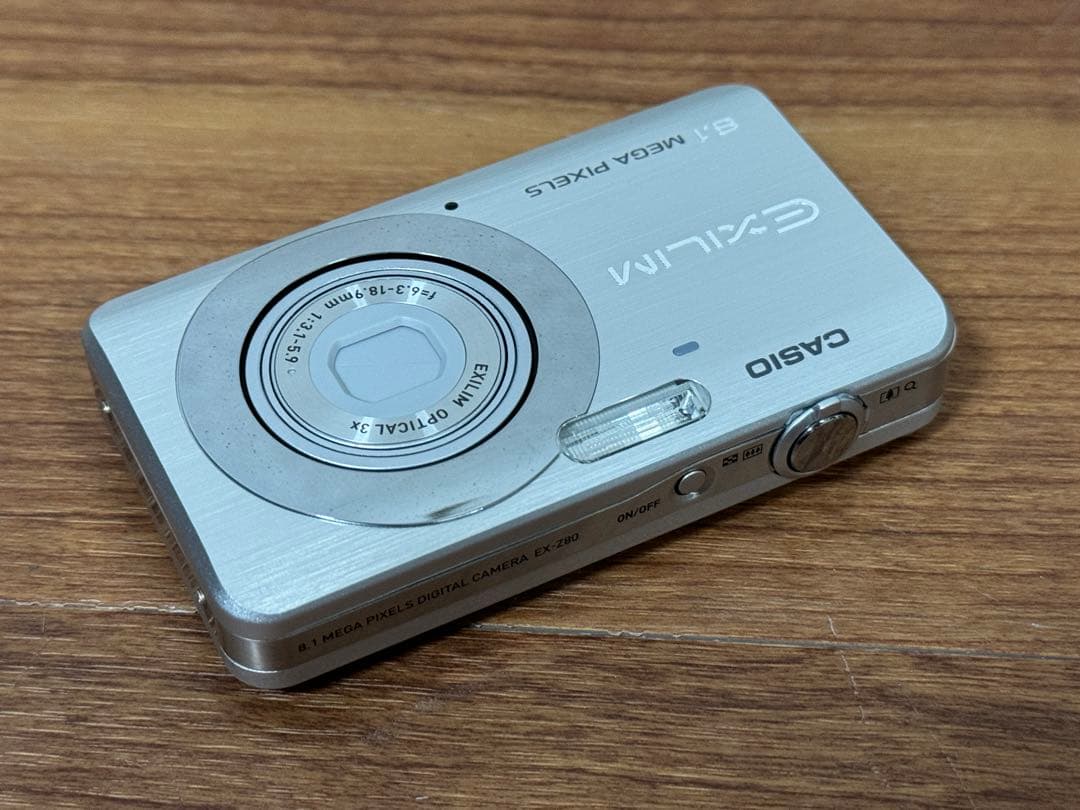 【未使用品】CASIO EXILIM EX-Z80 デジカメ