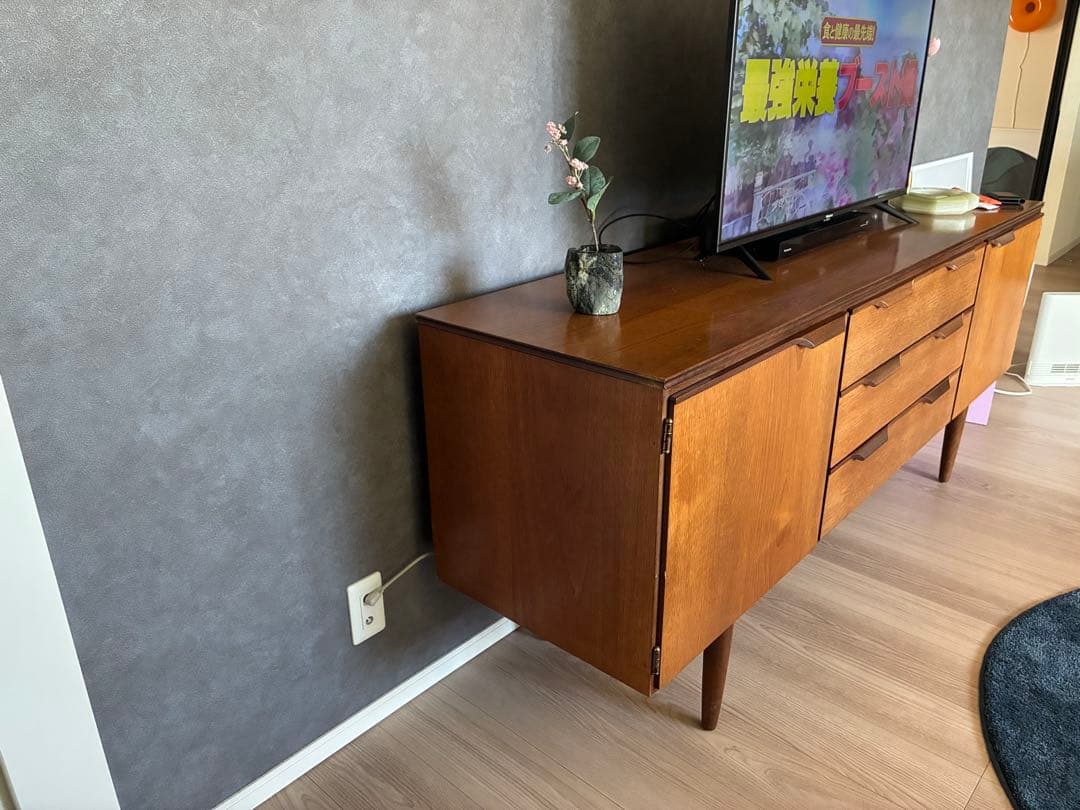 Austinsuiteサイドボード　ミッドセンチュリー