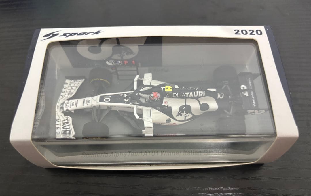 アルファタウリAT01 ミニカー1/43 2020 ガスリー優勝