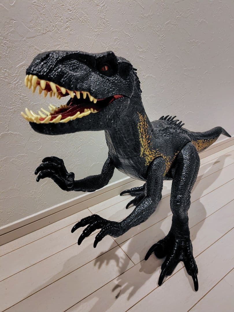 マテル　インドラプトル　ビッグサイズ