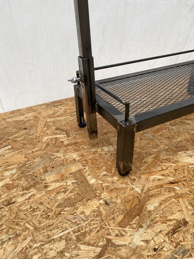 アイアンシェルフ　アイアンラック　アガベ　多肉植物　インダストリアル