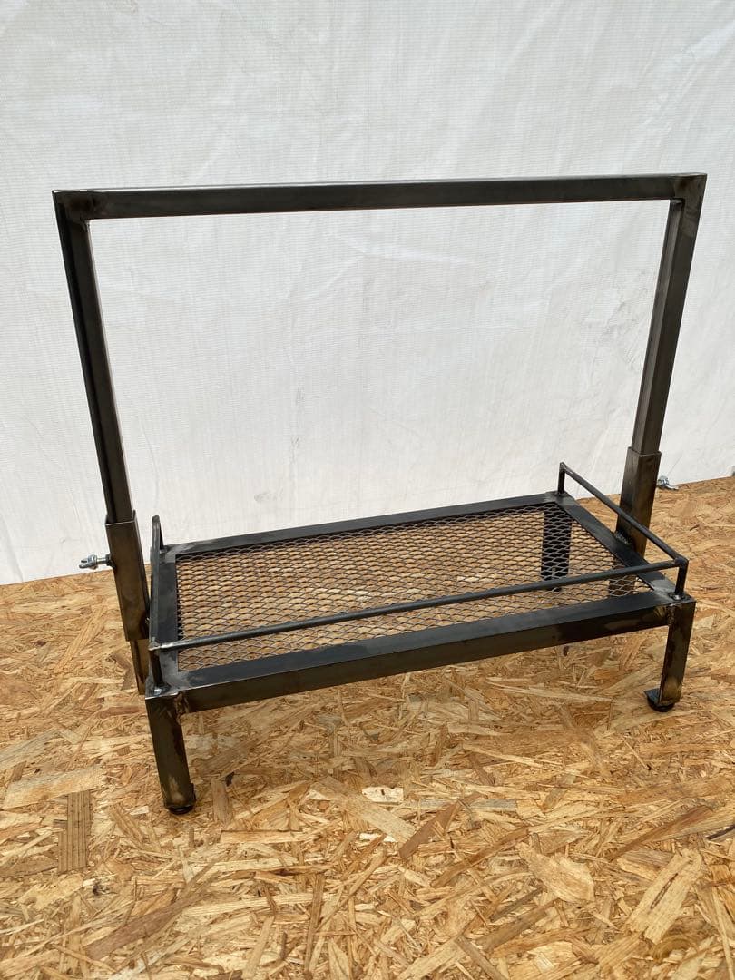 アイアンシェルフ　アイアンラック　アガベ　多肉植物　インダストリアル