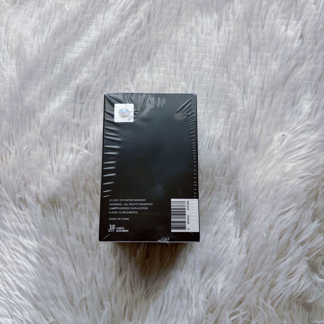 スキズ バンチャン 神メニュー skzoo ウルフチャン フィギュア