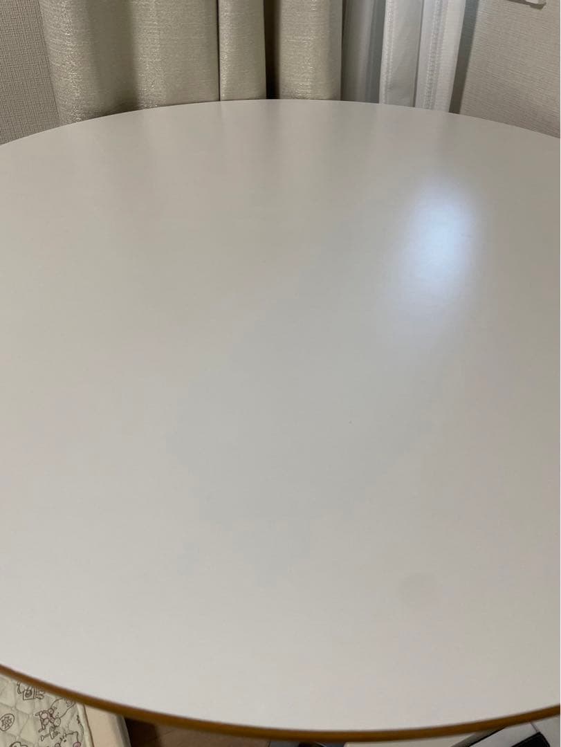 IKEA BILLSTA 丸テーブル