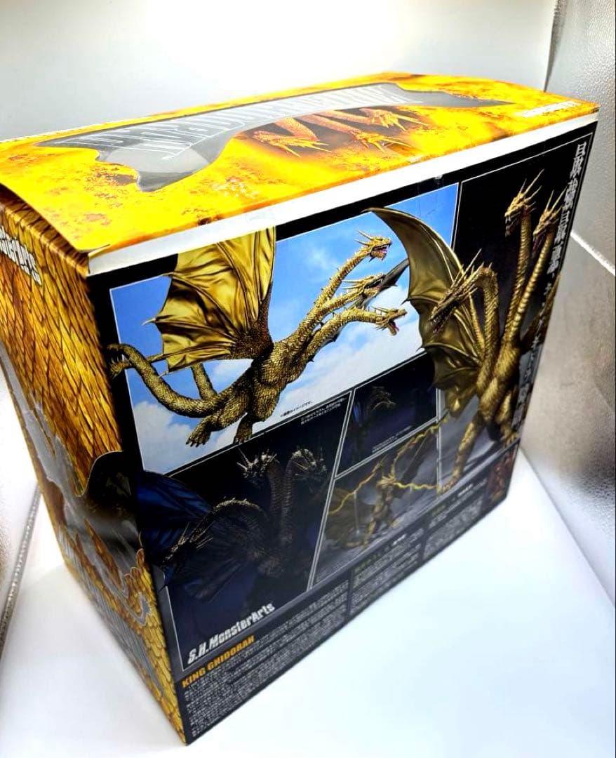 Sh モンスターアーツ ゴジラ VS キングギドラ キングギドラ