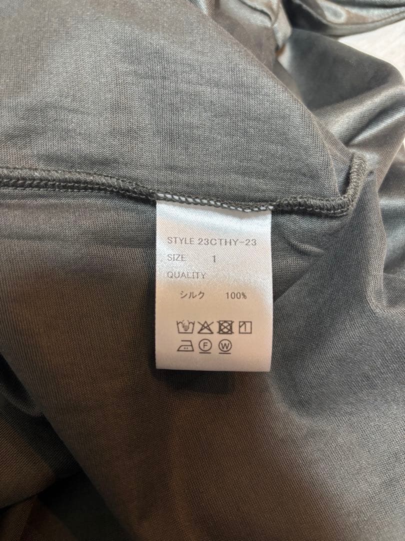 CTHY シルクTシャツ