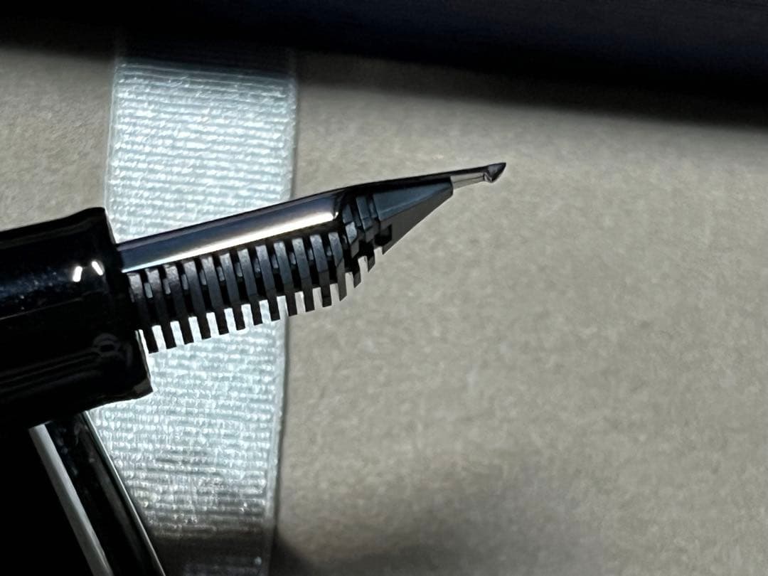 【極美品】セーラー万年筆長刀研ぎシルバートリム 中細 コンバーター 保証書箱付き