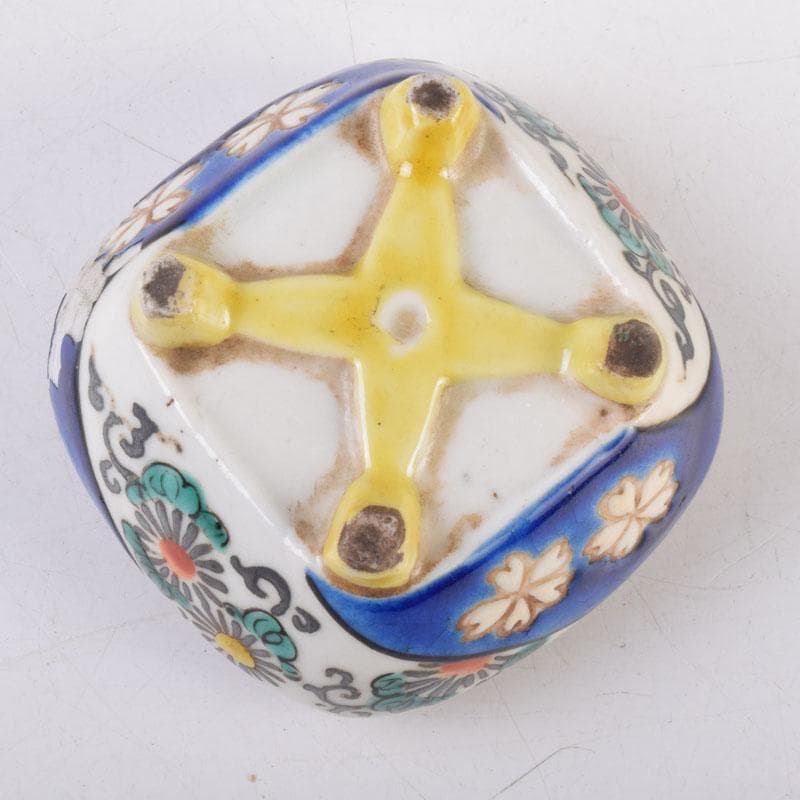 茶道具　色絵　花草文　香合　時代箱　C　8475