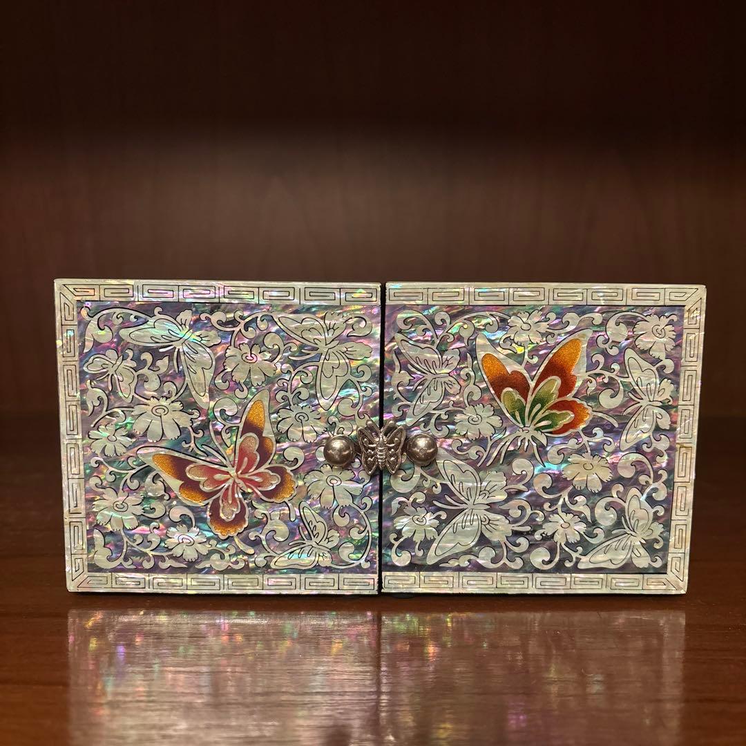 韓国 伝統工芸 螺鈿細工 双子宝石箱 ジュエリーボックス 小物入れ 蝶 花