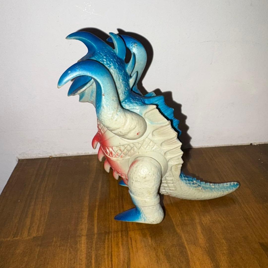 TAA29 当時物ブルマァク製　『ガイガン』ミドルサイズ