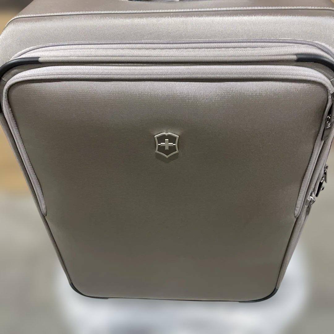 VICTORINOX キャリーケース 605657