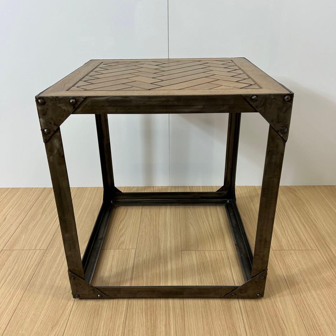 ASPLUND アスプルンド バーハンク ヘリボーン サイドテーブル　メタル　鉄