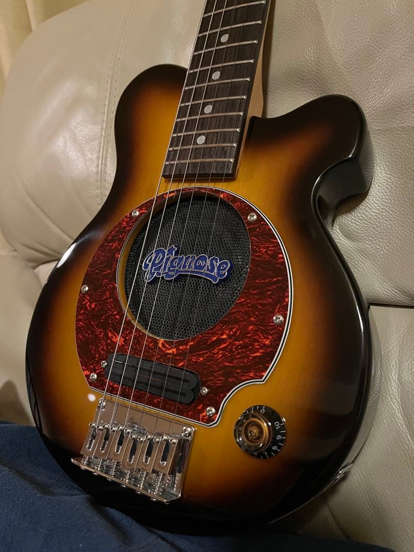 Pignose PGC-200 スピーカー内蔵ギター サンバースト
