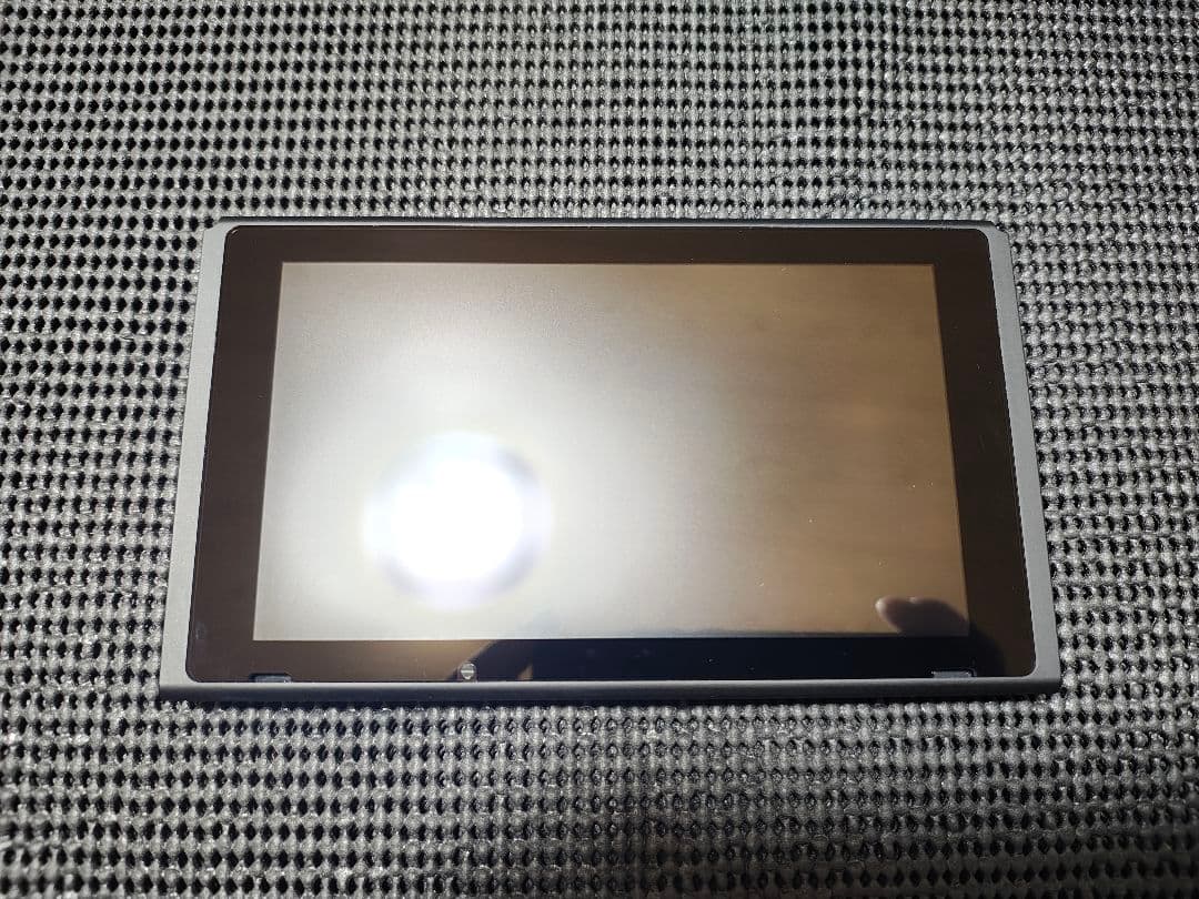 美品　NintendoSwitch　ニンテンドースイッチ　本体　2023