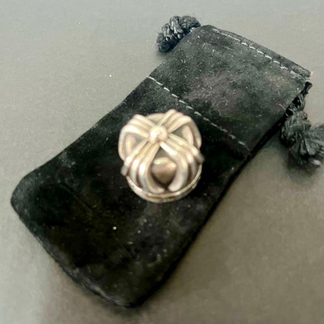 クロムハーツ　歯磨き粉キャップ（ノベルティ）