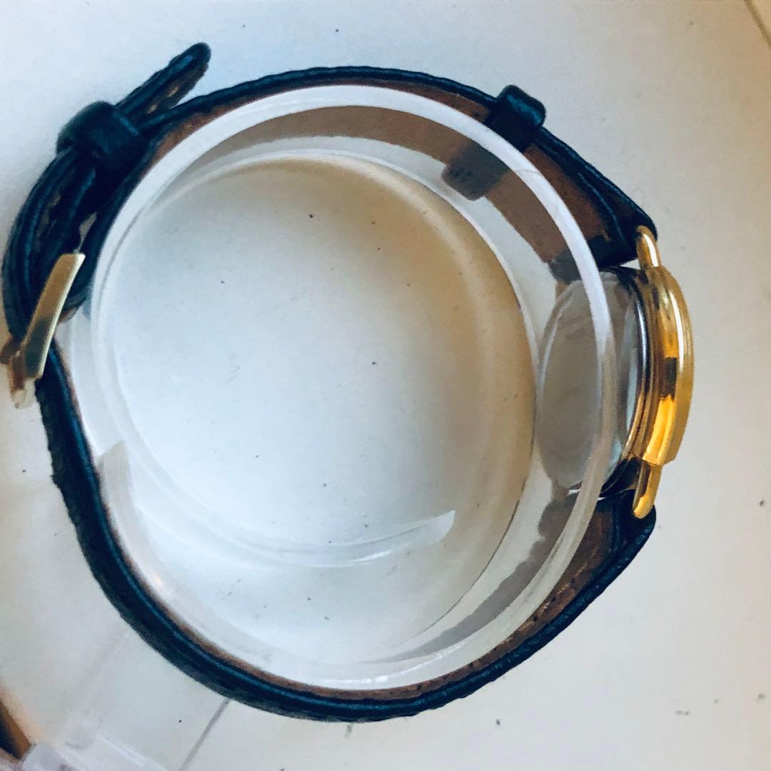 【極美品】Christian Dior ローマン　電池新品　 ゴールド　白文字盤