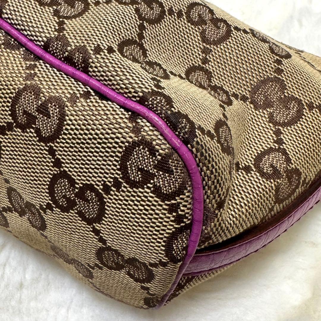 GUCCI アクセサリーポーチ　シェリーライン　GG