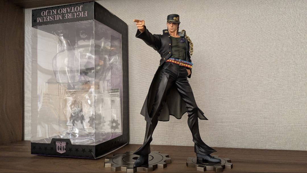 【開封済み】 FIGURE MUSEUM 空条承太郎（ストア限定特典付）