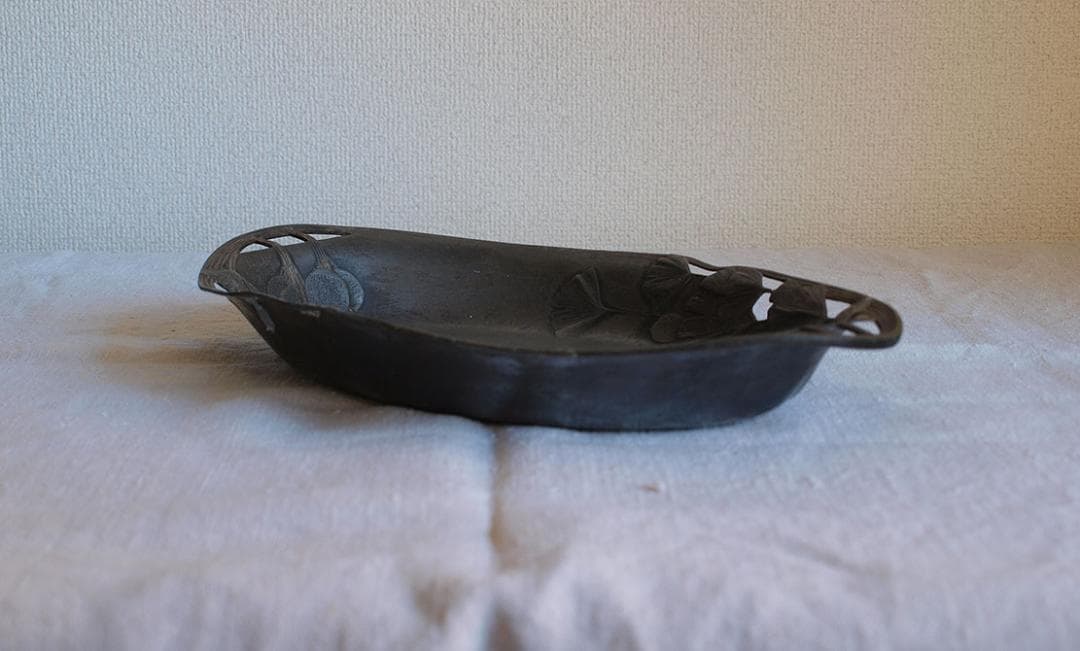 アールヌーボー トレイ 銀杏の木 錫 ピューターArt Nouveau/K050