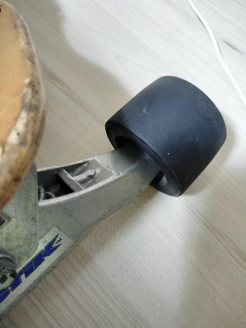 ☆CARVE BOARD SURF STIK ロングスケートボード　陸トレ