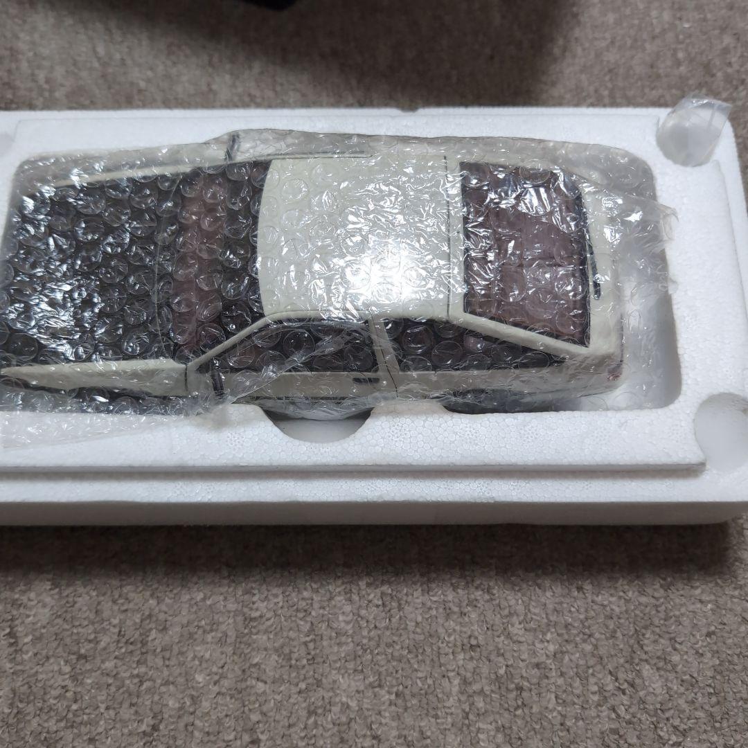 頭文字D AUTOart 1/18 AE86 Project D Ver.