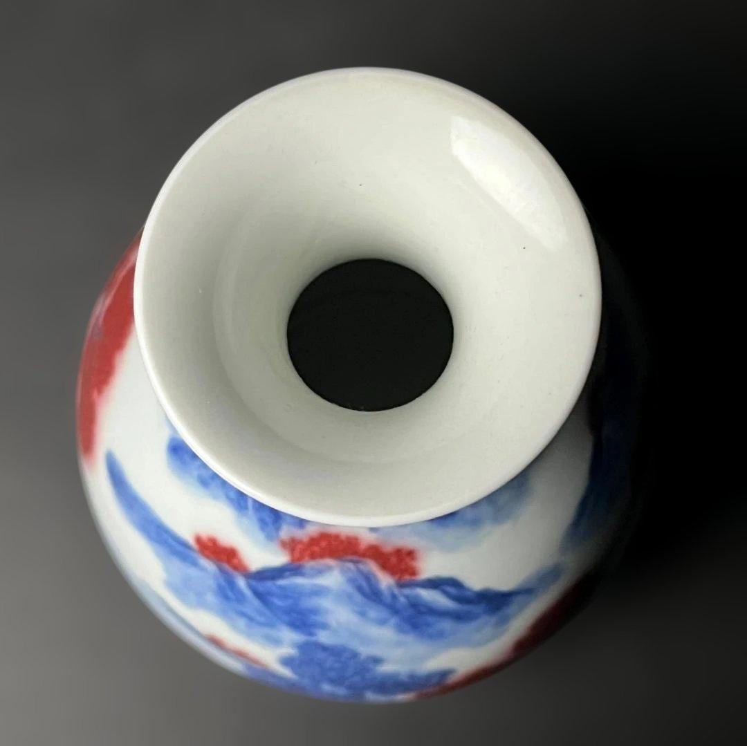 唐物 青花釉裏紅楼閣山水人物紋 玉壺春 大清康煕年製 款 中国美術古玩 S54