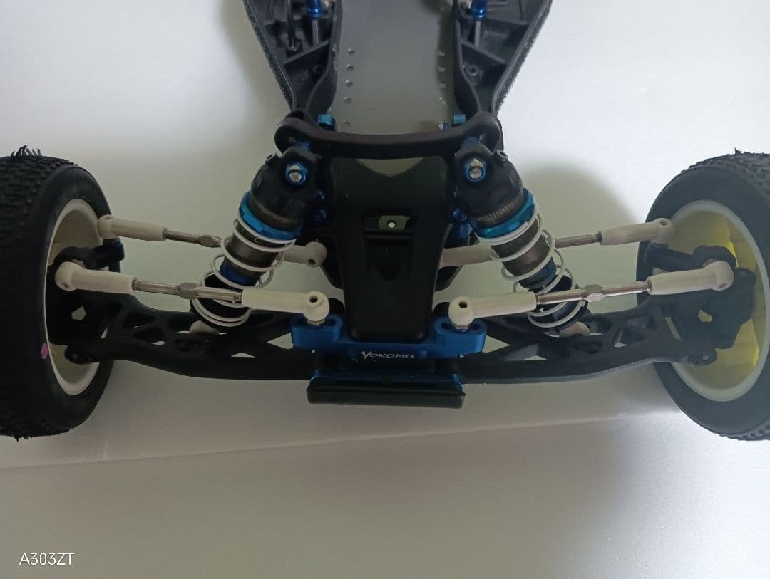 Yokomo B-MAX2 オフロードバギー