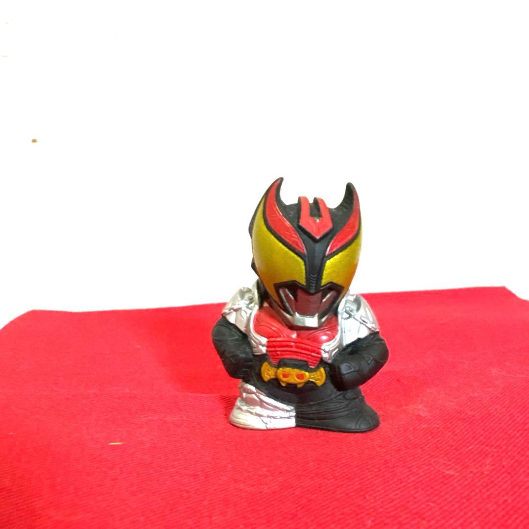 仮面ライダーキバ キバフォーム 紅渡 フィギュア SHF 真骨彫 当時物 金赤銀