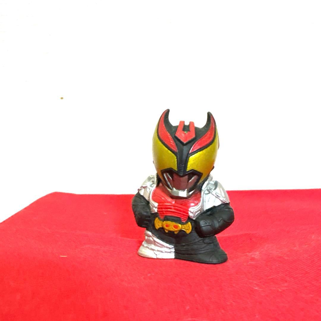 仮面ライダーキバ キバフォーム 紅渡 フィギュア SHF 真骨彫 当時物 金赤銀