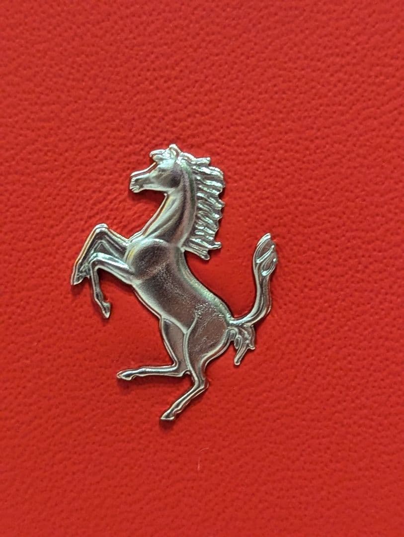 非売品　フェラーリ488gtb スーツケース　キャリケース