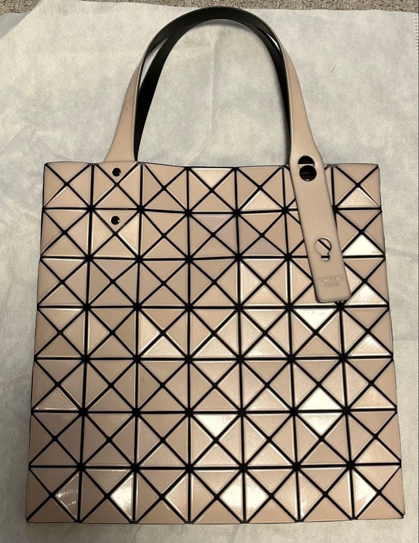 イッセイミヤケ　バオバオバッグ