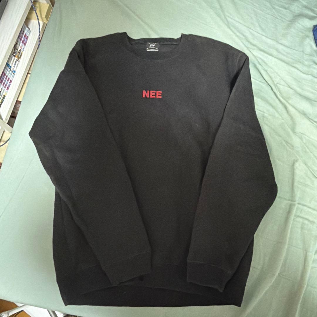 NEE 逃避行スウェット L