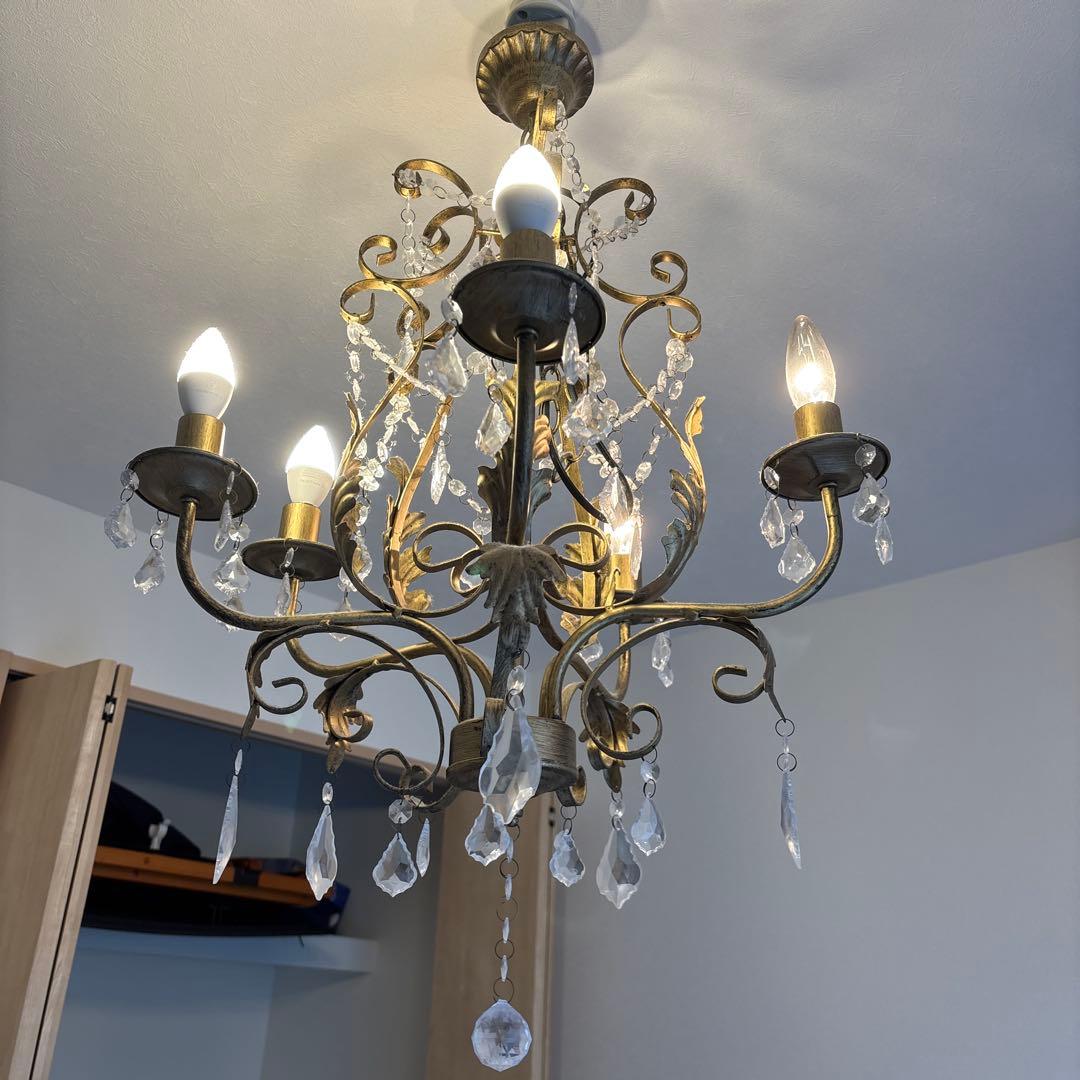 ゴールド 5灯 シャンデリア クラシック