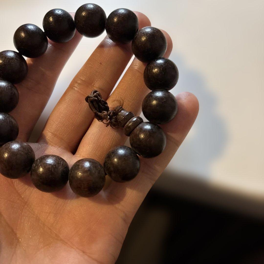 ベトナムの沈香！付けたら安心する！スーンとくる！