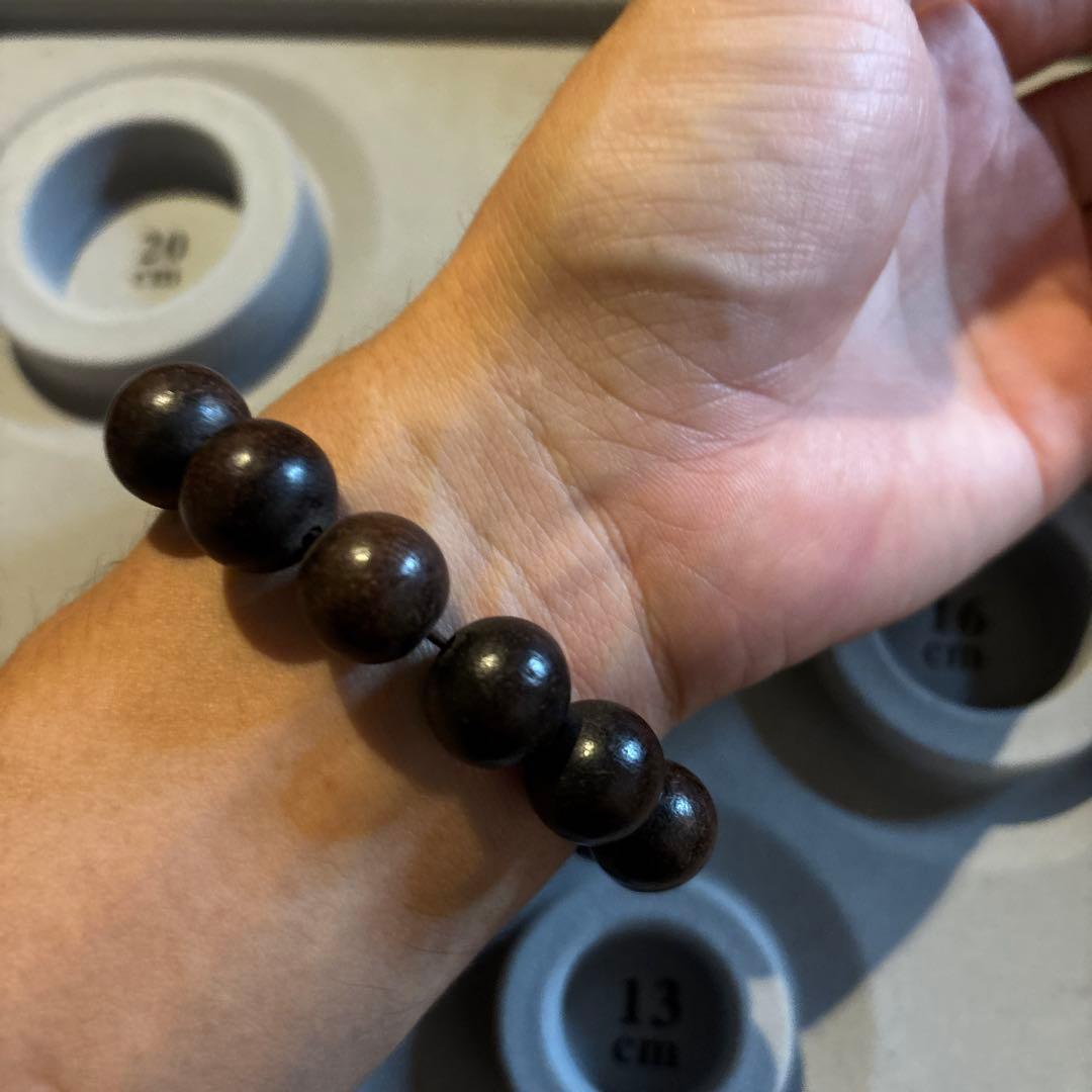 ベトナムの沈香！付けたら安心する！スーンとくる！