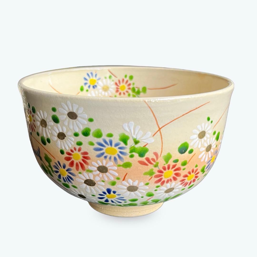 茶碗　清水焼　色絵　菊　抹茶茶碗　抹茶碗