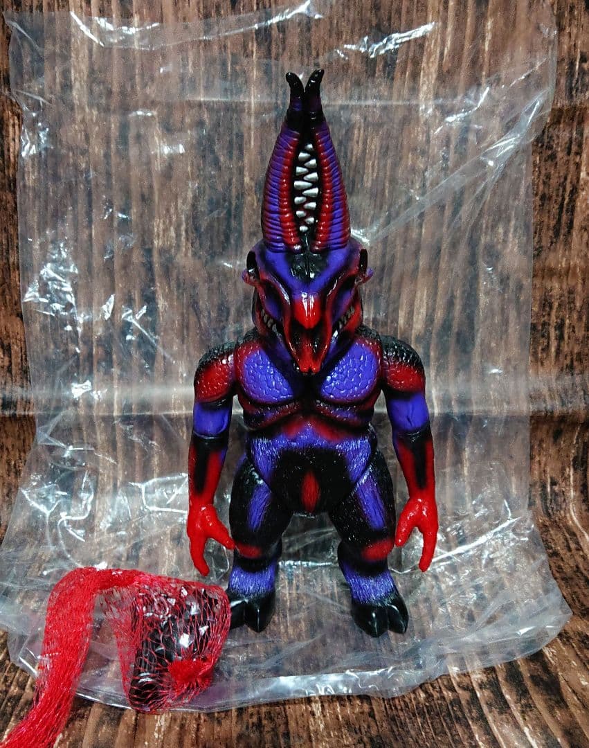 インディーズソフビ SECRETOY LUCKY BASTARD ソフビ