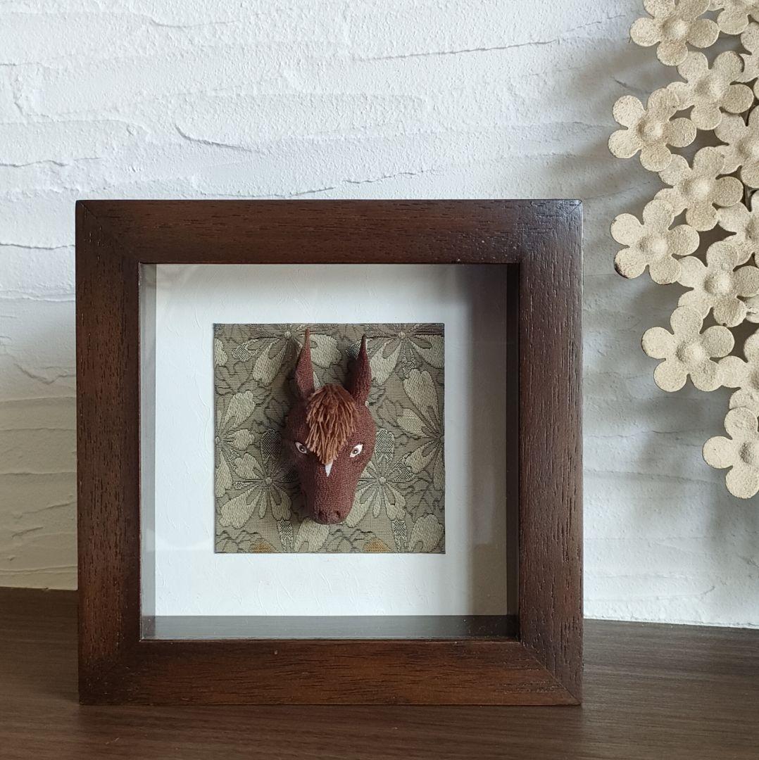 干支　創作人形　インテリア　縮緬　額装　木製　午　No1