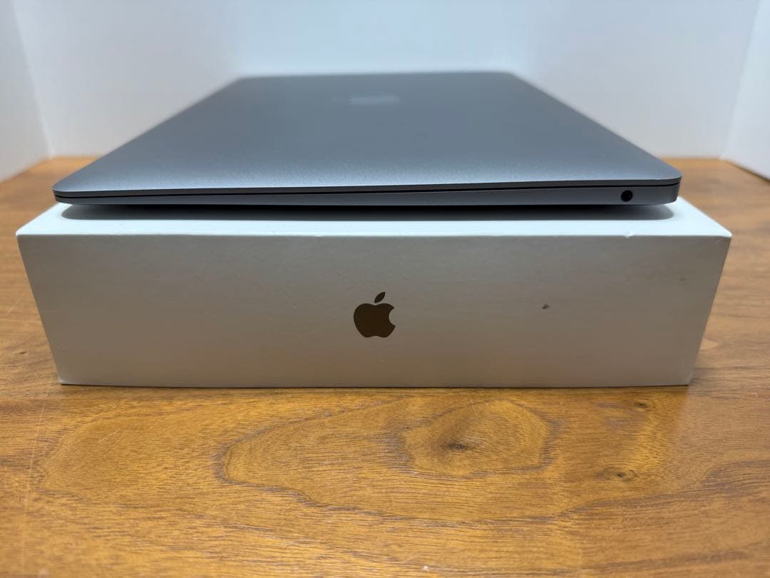 高性能&美品❗️MacBook Air 2020 M1チップ　16GB