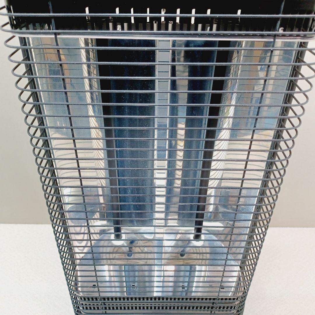 D059　ダイキン　セラムヒート　遠赤外線電気ヒーター