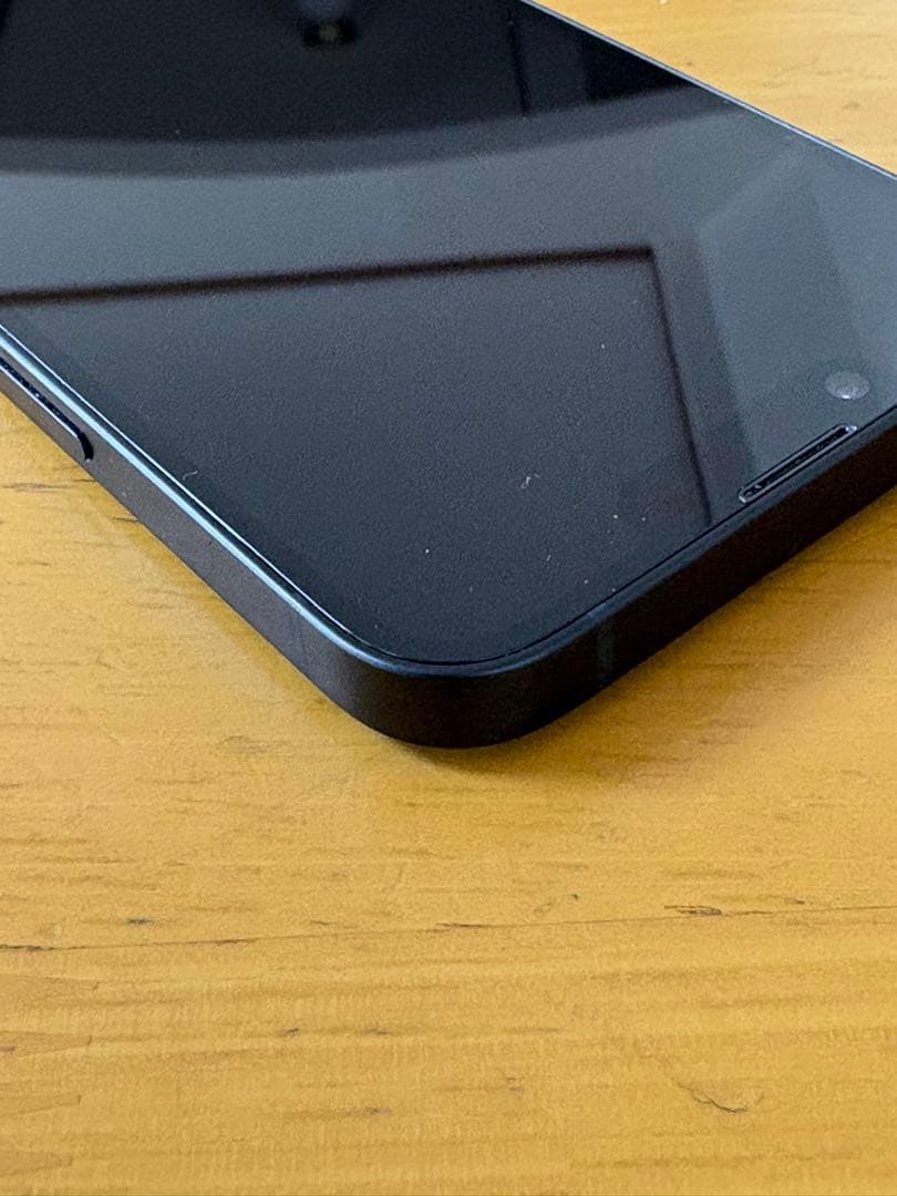 Apple iPhone 16e 本体 256g simフリー