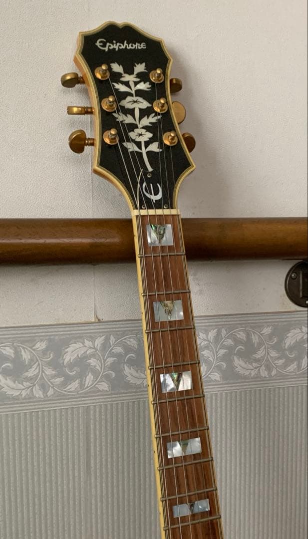 epiphone sheraton Ⅱ na エピフォンシェラトンセミアコ
