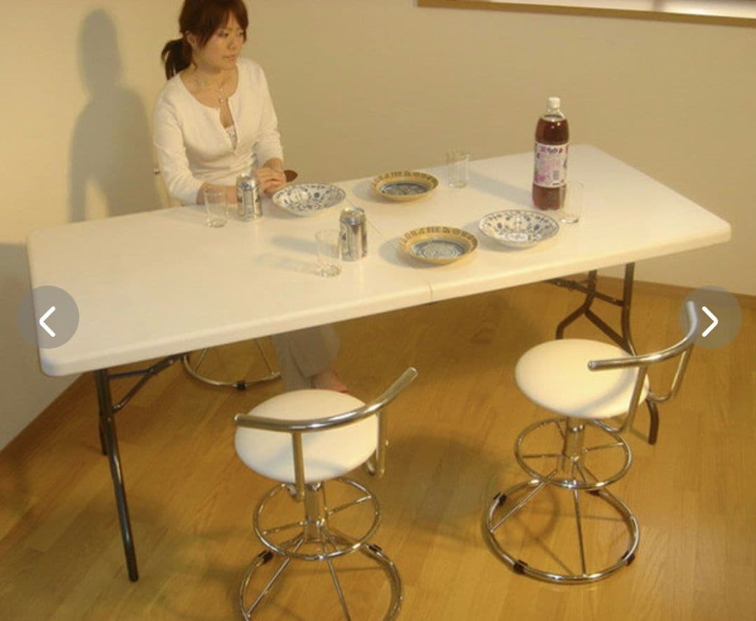 送料込み☆折り畳みテーブル