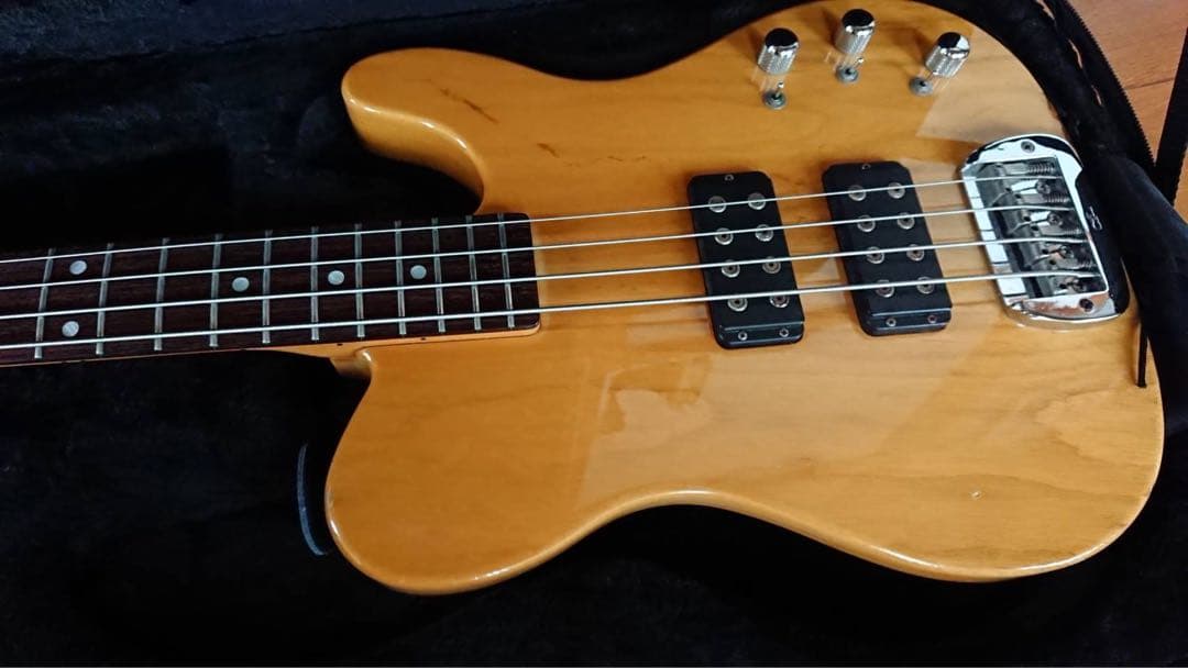 ベース G&L ASAT BASS MADE IN JAPAN
