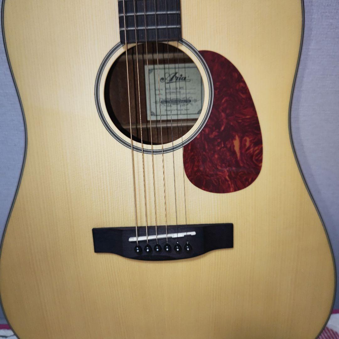 ARIA アコースティックギター (ナチュラル)