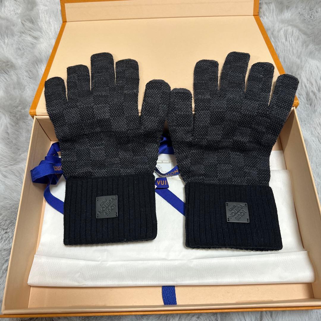 ヴィトン　手袋　ダミエ