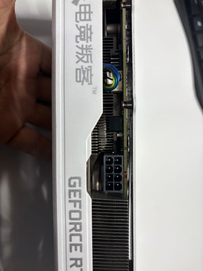 GeForce RTX 3060ti ホワイト デュアルファン